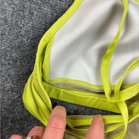 THE NORTH FACE Women’s yellow/green Sports Bra Flash-dry size: Large - Picture 3 of 8